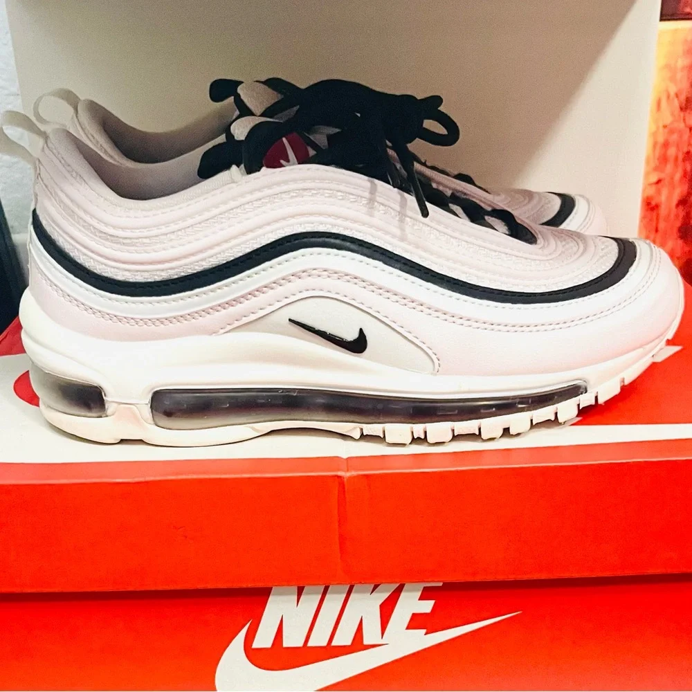Pre-owned Nike Air Max 97
Light Soft Pink Black - Picture 6 of 7